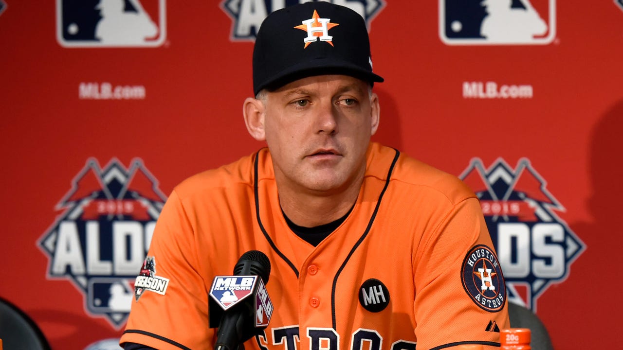 Hinch not satisfied with ALDS exit but 'very, very proud' of Astros' 2015